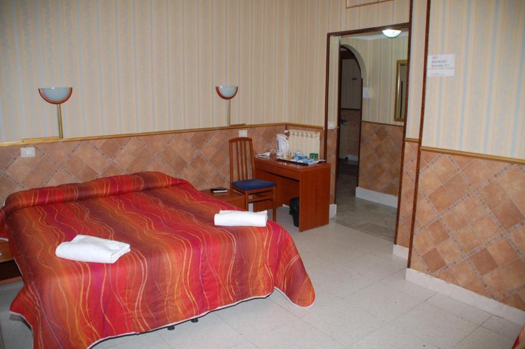 Residenza Cristina Rom Exteriör bild